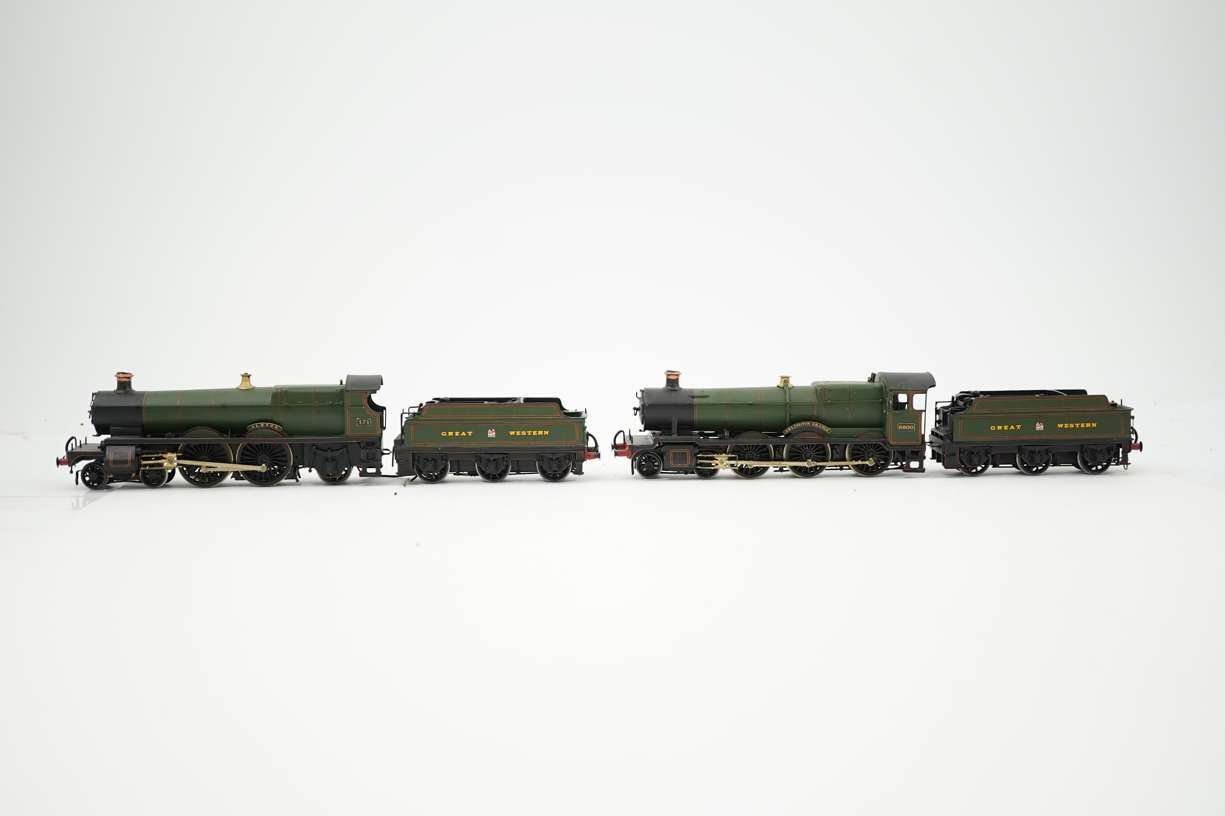 Two 00 gauge brass and white metal kit built GWR tender locomotives; a 2900 class 4-4-2, 171, together with a Grange class 4-6-0, Arlington Grange 6800, constructed, painted and lined to a high standard, both motored for